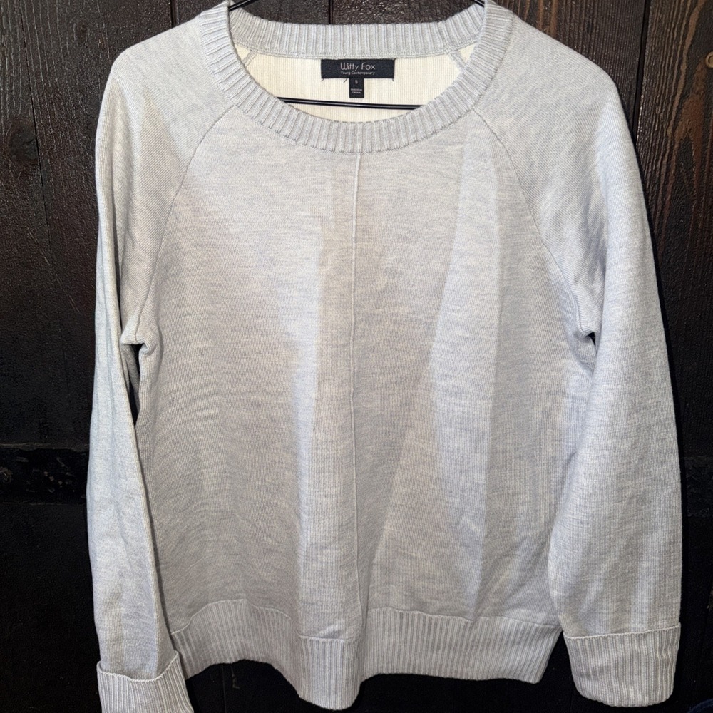 Witty Fox Young Contemporary Size S Women's Grey Pulls Over Crew Neck Sweater O